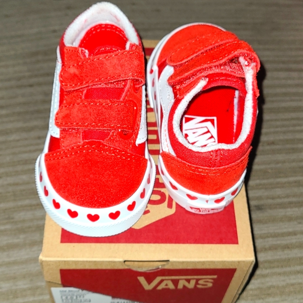 BABY GIRL VANS WORN ONCE